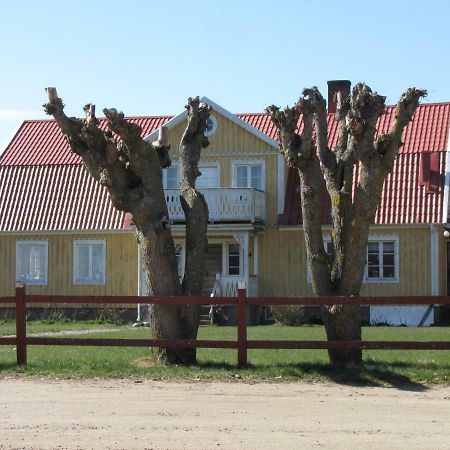 Stalemara Gard Krickan Fågelmara Buitenkant foto